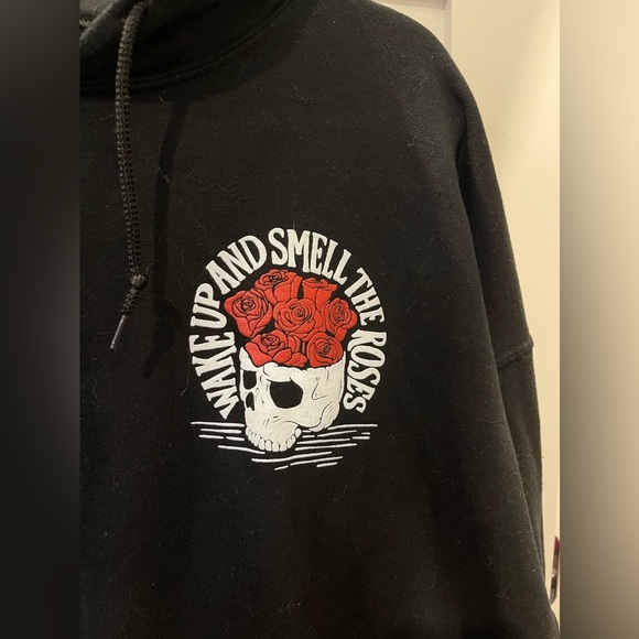 Black hoodie - Picture 3 of 3